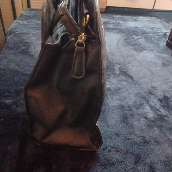 ASOS Black and Gold Shoulder Purse - Picture 4 of 5